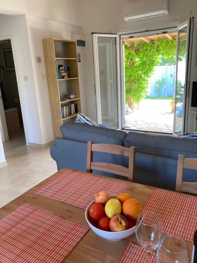 Вилла Little Blue House Сидарион Экстерьер фото